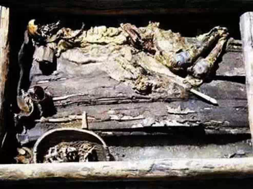 全球十大著名古墓的秘闻