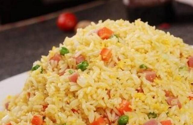 蛋炒饭是先炒“饭”还是先炒“蛋”，20年都炒错了，难怪婆婆嫌弃