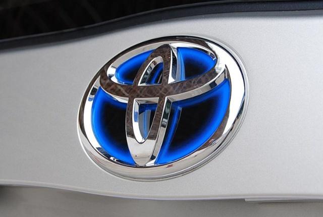 丰田汽车@为啥聪明人都不买丰田汽车?看完缘由,车友表示:后悔知道太迟!