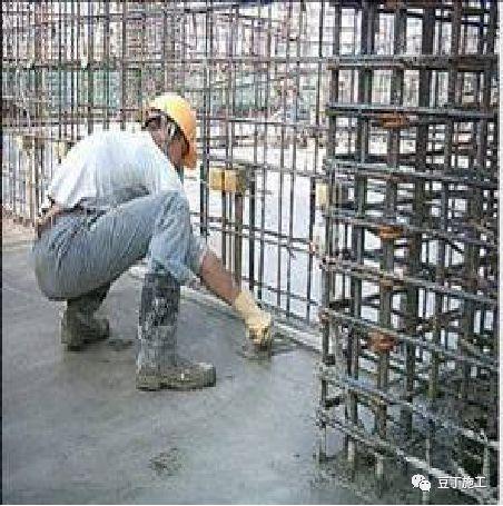 有人在建筑工地打灰打了10多年，竟然不知道混凝土澆筑標準流程！