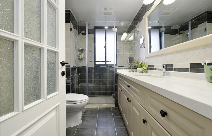 120平簡美之家，單人沙發和窗簾呼應起來簡單大氣，還挺好看的！