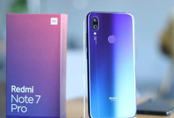 比荣耀9X还狠的“价格屠夫”：小米连夜降价，“截胡”大波用户