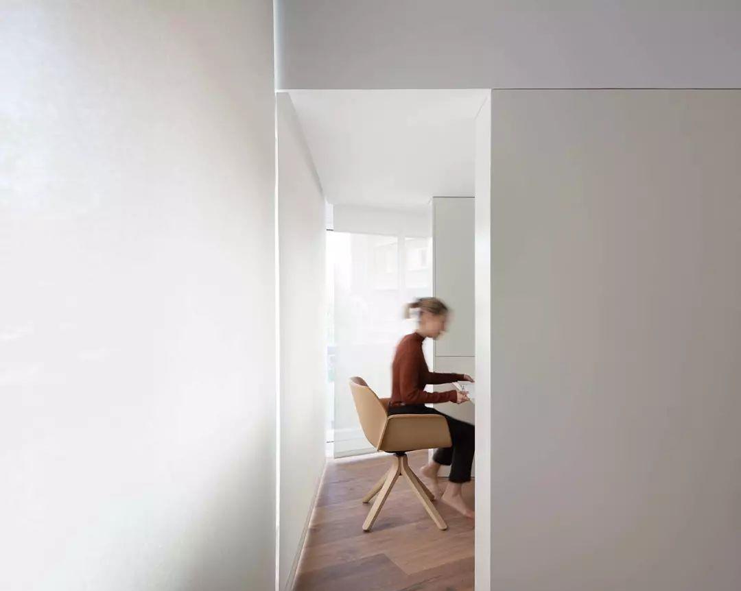 130㎡极简，这房子真是住人的，要吐槽吗？