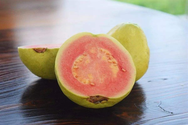 那些六月应季水果，好吃还不贵，女性就算不买面膜都要买