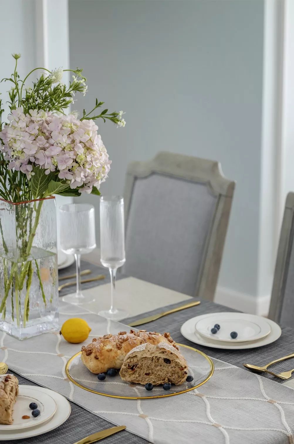 100㎡现代美式，黄蓝配的设计，温馨优雅好气质