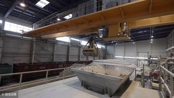 137家瓷砖企业倒闭、产量下降11%、2018是陶瓷行业最差的一年？