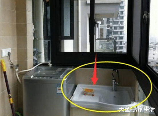 邻居装修阳台坚持做个洗衣池，开始还笑他不实用，入住我就知错了