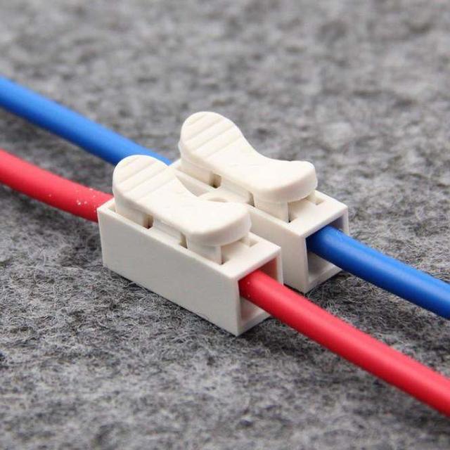 九成人还在砸墙埋电线，太傻！瞧下图香港人新装法，天！太聪明了