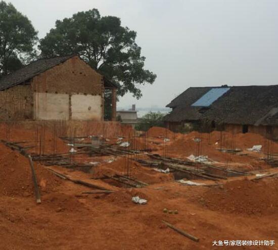 49萬在農村建兩層半小別墅，在城里只夠首付，城里小伙伴看的眼紅