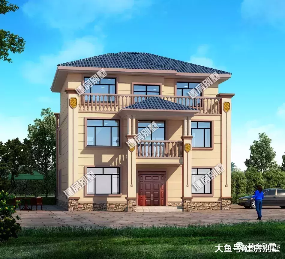 面寬相近的兩棟農村別墅，第二棟建在浙江，帶地下室很豪華