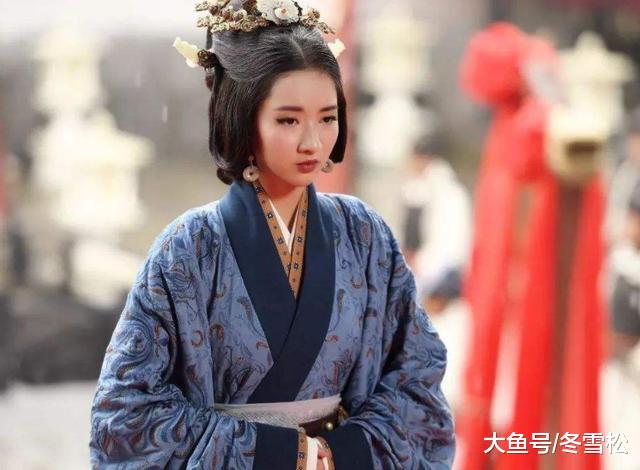 汉献帝已经成为了曹操的傀儡了，为什么还要把女儿嫁给汉献帝