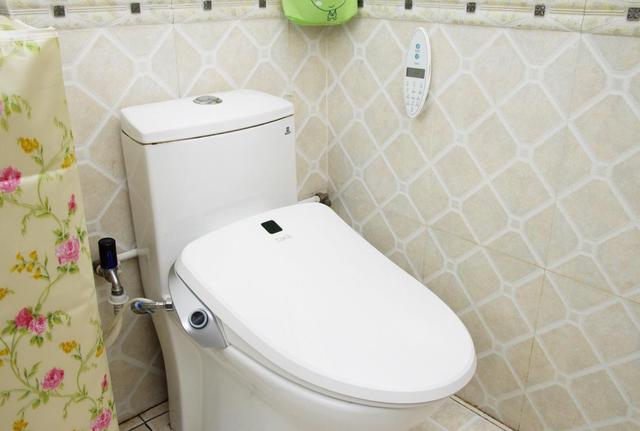 插座怎么安排最合理？有6处地方不能少，家中才会更舒适方便