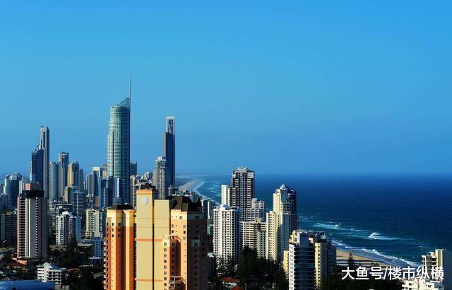 又有专家说：2.2亿农民进城，房价难下跌，恒大智囊：房价没到顶