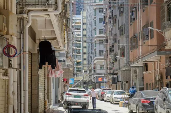 深圳房东：我有7栋房子，每月收租就60万，这样的人生毫无意义