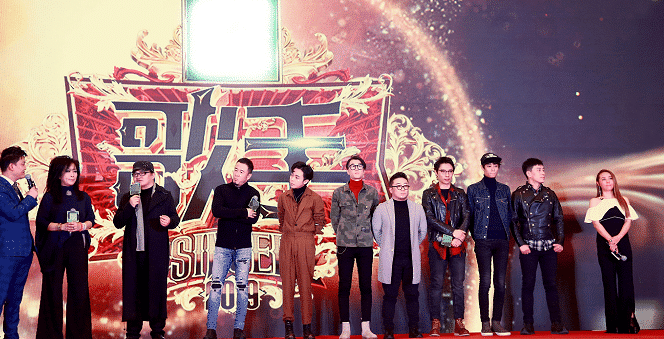 比刘欢还大牌的歌手，安排私人飞机接送，一首歌火遍全国