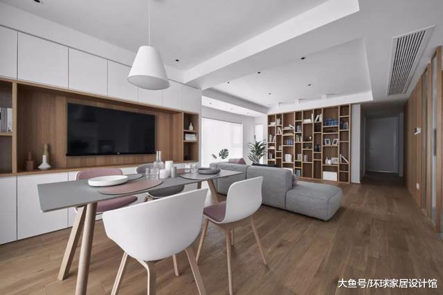 她家不买茶几，不做电视墙，这么装全屋大气倍增，太漂亮了！晒晒