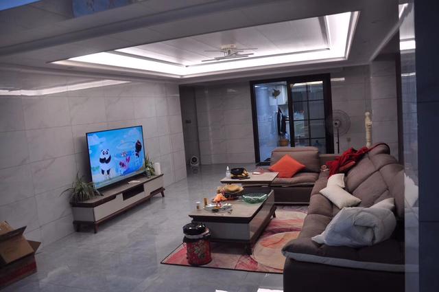 晒晒老公准备的婚房，朋友都以为我嫁给土豪了，260平太大了