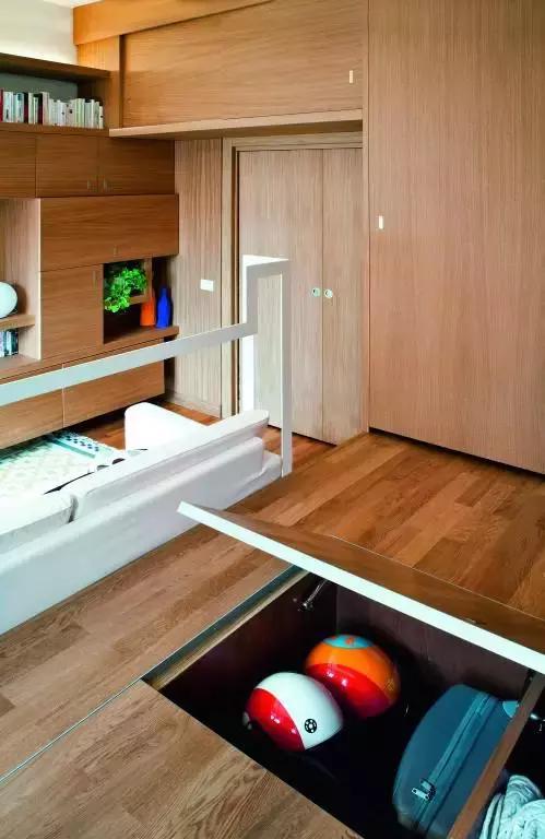 32平白领时尚蜗居，亮点多到超乎想象，简约不简单！