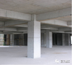 建筑混凝土浇筑时有哪些操作要点？多年老总工总结，令人获益匪浅