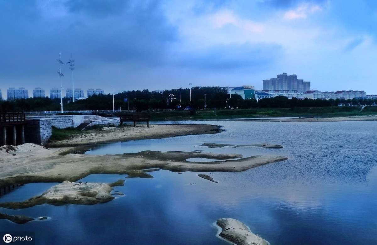 白菜价房子或成常态，投资置业，什么是“三投三不投”？