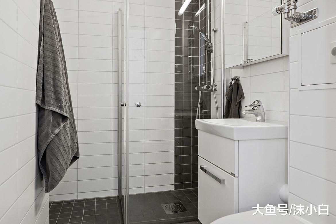 晒我上海48平小户型, 四通八达全是门, 客厅多堵墙立马多一间房!