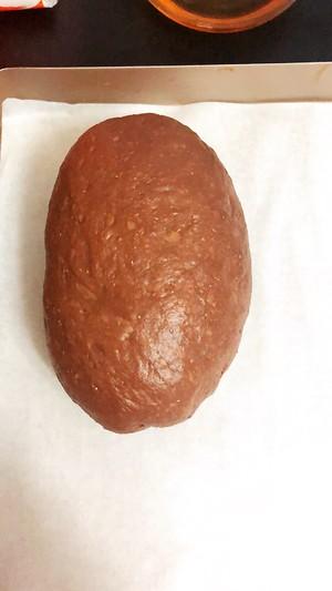 如何制作【巧克力麻薯面包】，口感绝对不输甜品店，大家速度围观