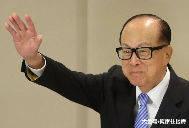 李嘉诚在大连“捂地”8年，现40亿卖给孙宏斌，轻松赚20亿！