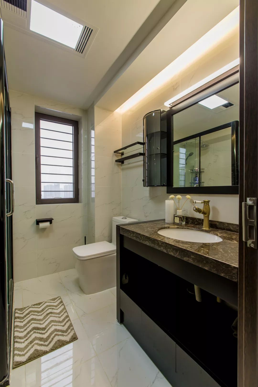 100㎡现代轻奢风，单身年轻男子的最爱！