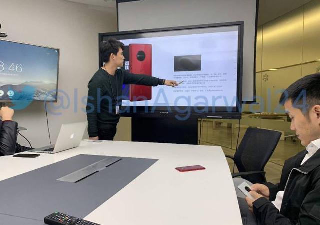 一加新品背面设计意外曝光，原来去年就有奥利奥三摄设计