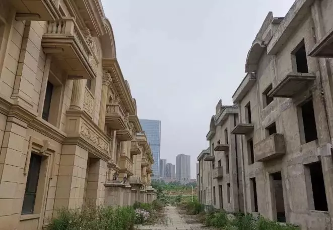 曾烂尾9年！合肥圣罗马世袭庄园要扒了重建 官方：施工队已进场