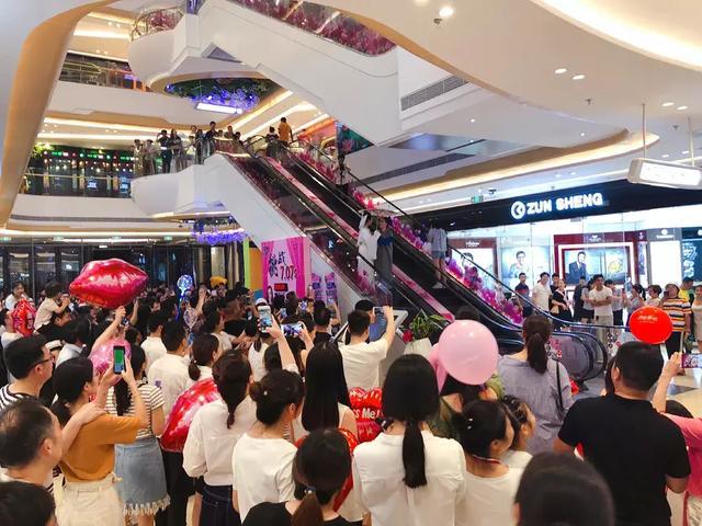 28檔大型活動撬動10億銷售額 這個商場不一般！