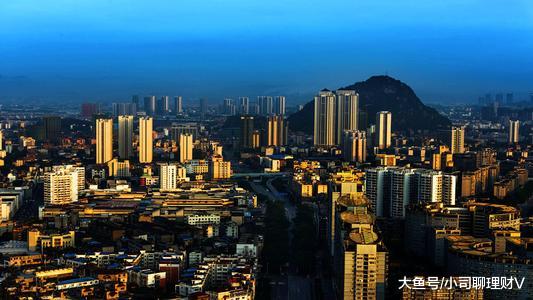 全国首例！农民进城买房补贴10万，税全免，这个城市开始放大招了