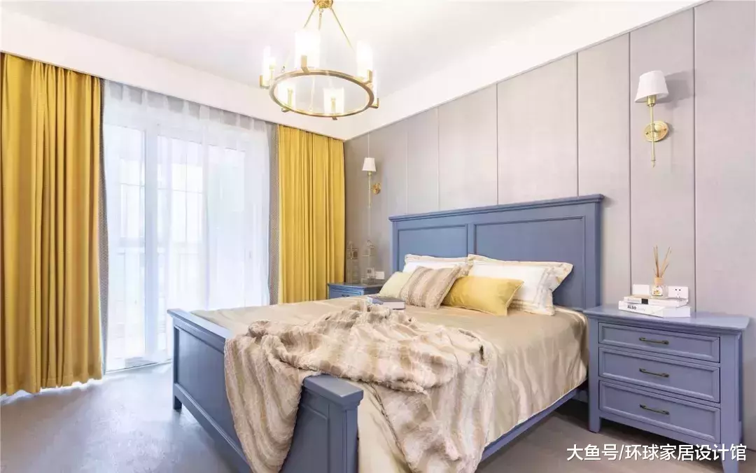 太聪明了! 书房这样搁一块板, 书桌不用买还显宽敞!