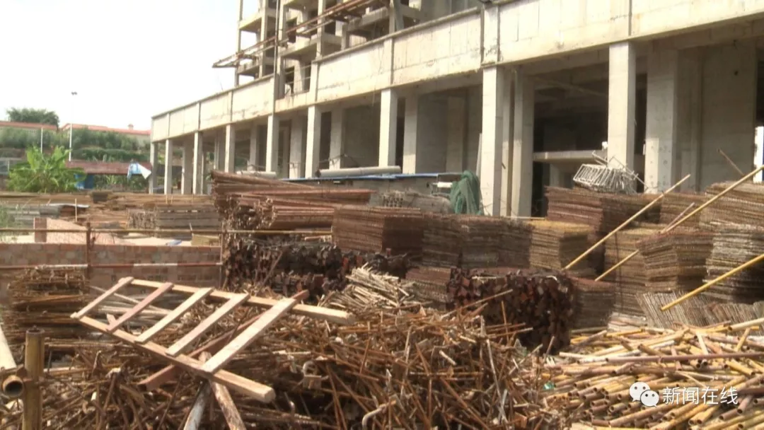 南宁一楼盘停工两年烂尾，业主要求退款，开发商要求先把房子卖掉！