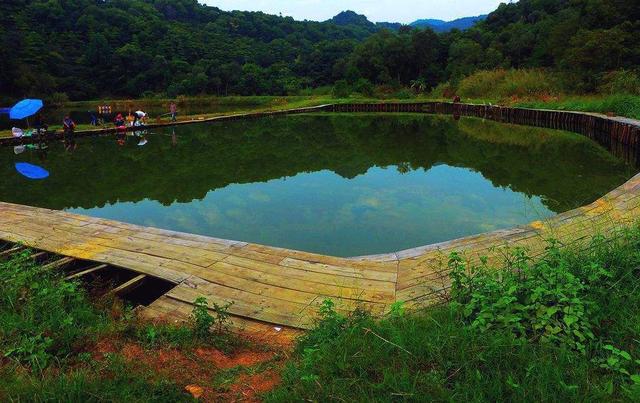 为了生活，有些人不得不放弃钓鱼