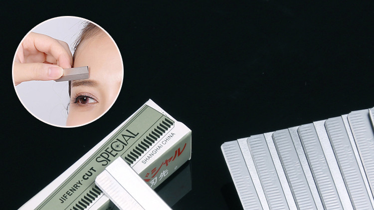 女生不会画眉？别急！化妆师建议：画眉分这三步走，效果快还自然