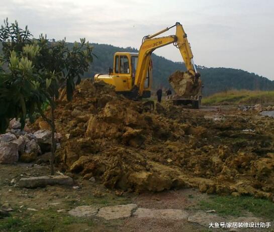湖南農民工兄弟只花了18萬自建三層主體，花錢太少不敢拿出來獻丑