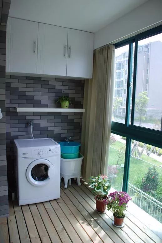 拖把池+洗衣机，实用的阳台都这样设计！