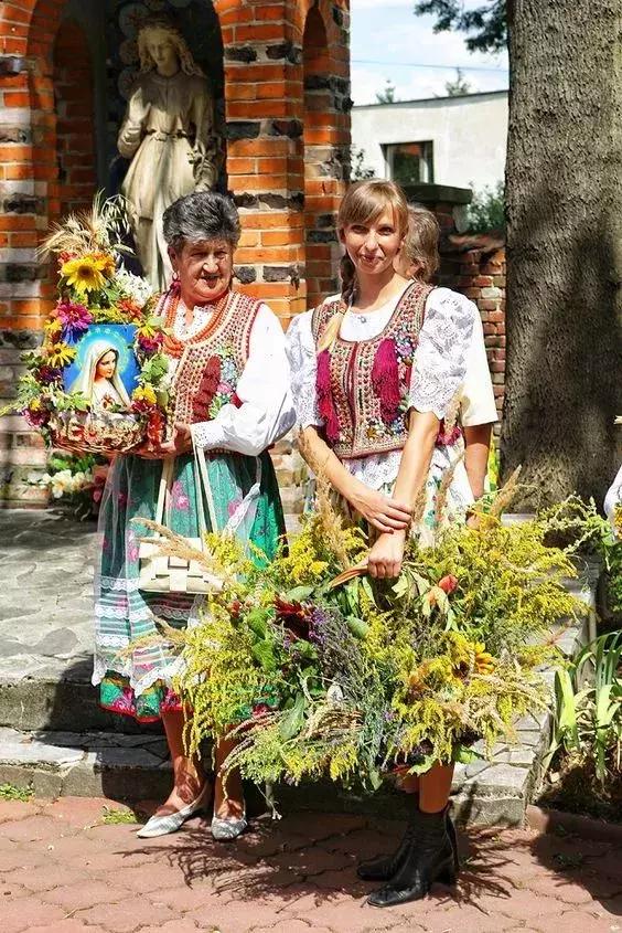 出国游中，欧洲的56个城市，其中物价最低的这8名，你去过几个？