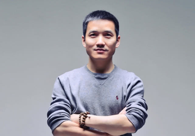 刘作虎嘲讽友商：一加7Pro用惯了，别的手机好卡？你就吹吧！