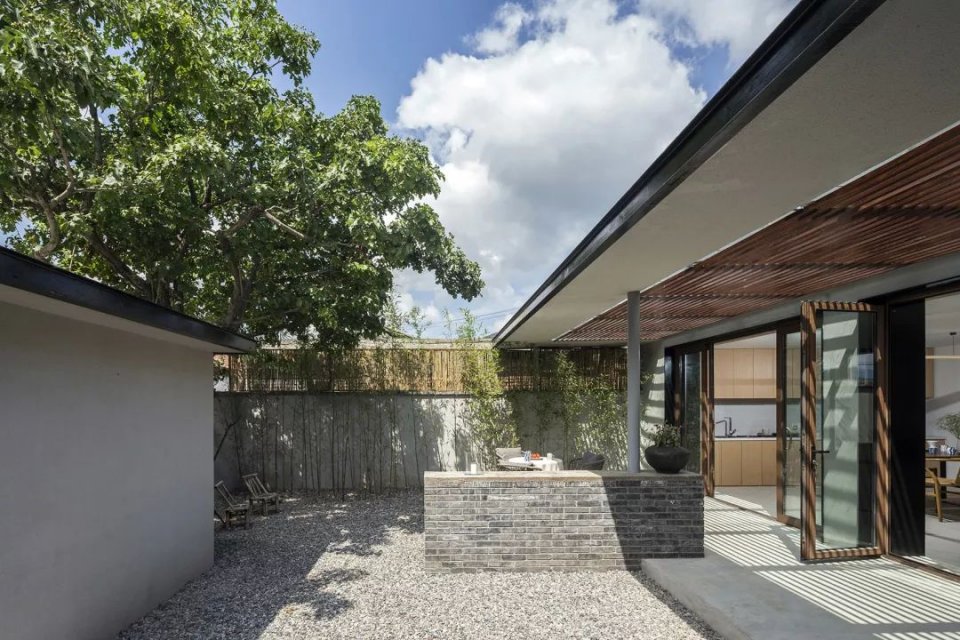 庄家共享农庄：红果树+小酒馆改造记