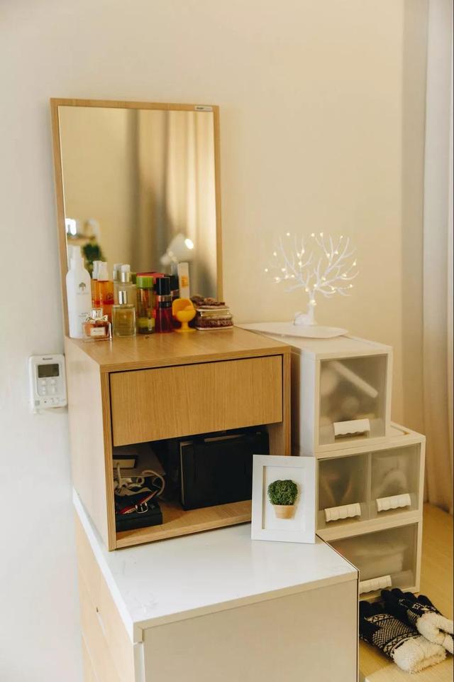 小姐姐为省钱租12㎡单间，动手大改造，房东看见后竟主动减租！