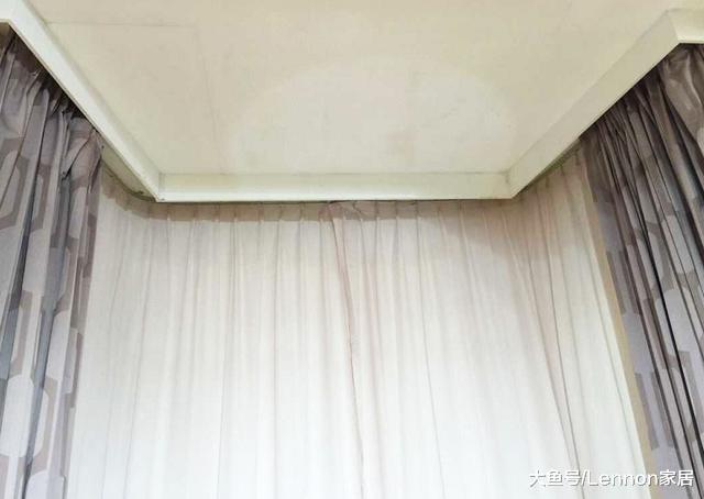 挂窗帘还装罗马杆？学学人家这么装，大气实用不过时