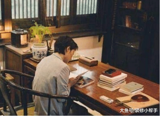 袁立秀出自家豪宅，臥室頂部裝修居然是三角形，這也太奇葩了