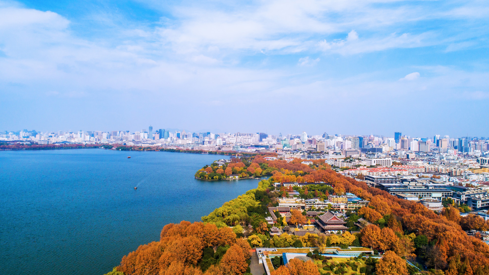 8月杭州成交明显缩水 南京房价不跌反涨！