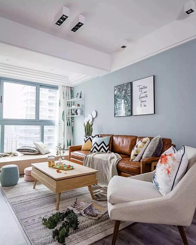 客厅要吊顶吗？不吊顶又如何设计？