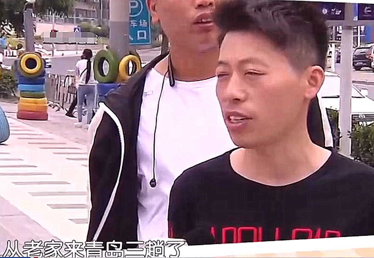 外卖小哥奔波三次苦求发放拖欠工资无果，无奈只能求助记者！