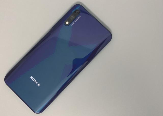 10w快充2分钟破2亿，实力打脸友商，荣耀9x：这只是开始