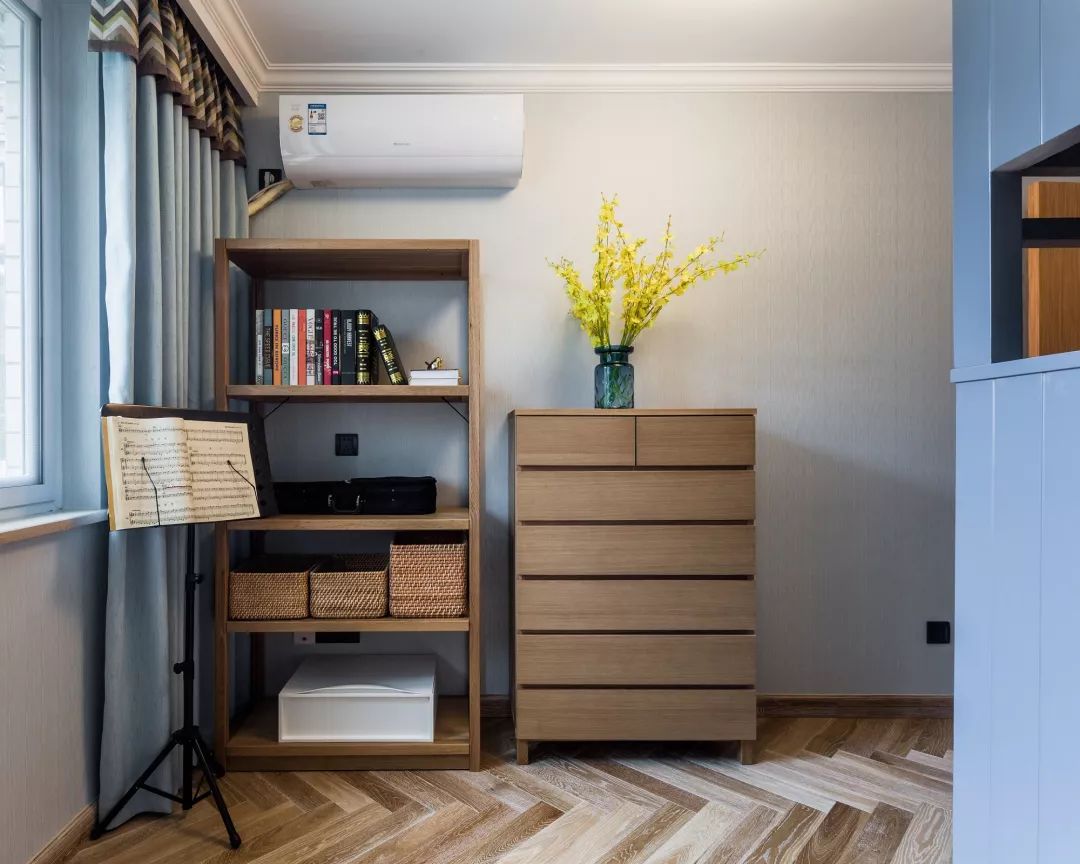 63㎡现代简约，老破小空间，改成实用小二房