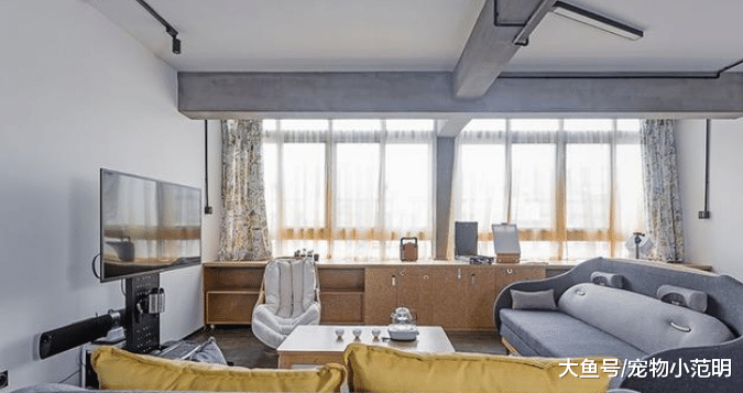 两夫妻奋斗15年买的190㎡的房子，丈夫却说想要装修成毛坯房，装修出来后妻子楞了！